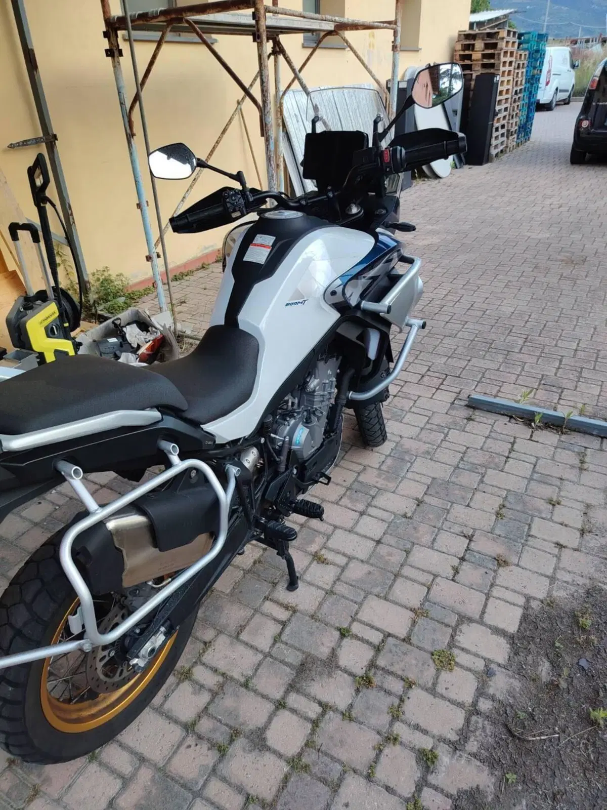 CFMOTO 800MT Explore (2023 - 26) (4)