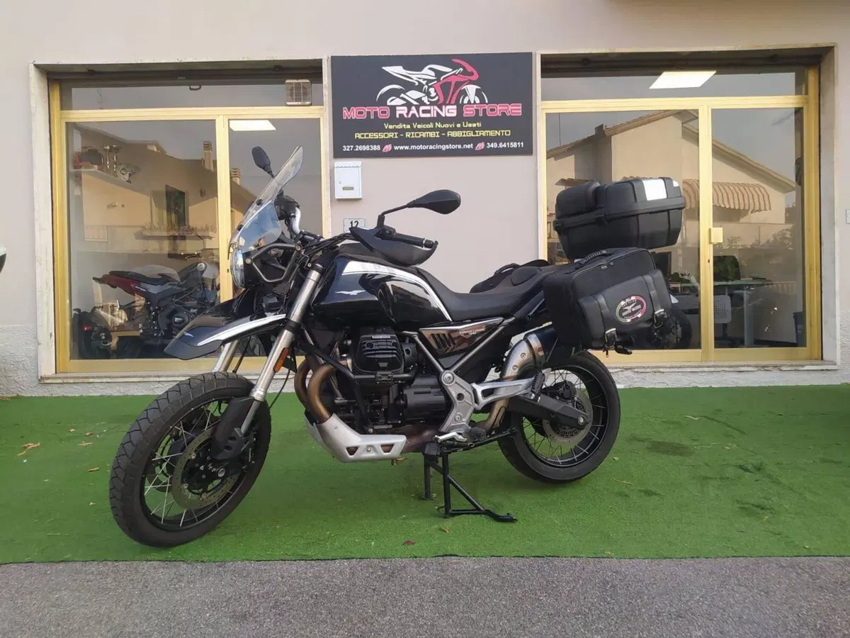 Moto Guzzi V85 TT Guardia d'Onore (2022 - 23) (4)