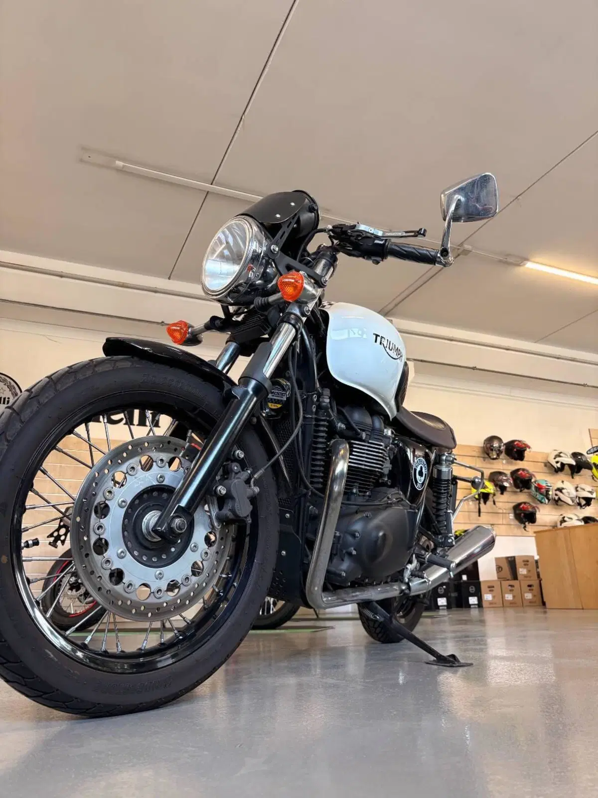 Triumph Thruxton 900 ACE (2014 - 15) (6)