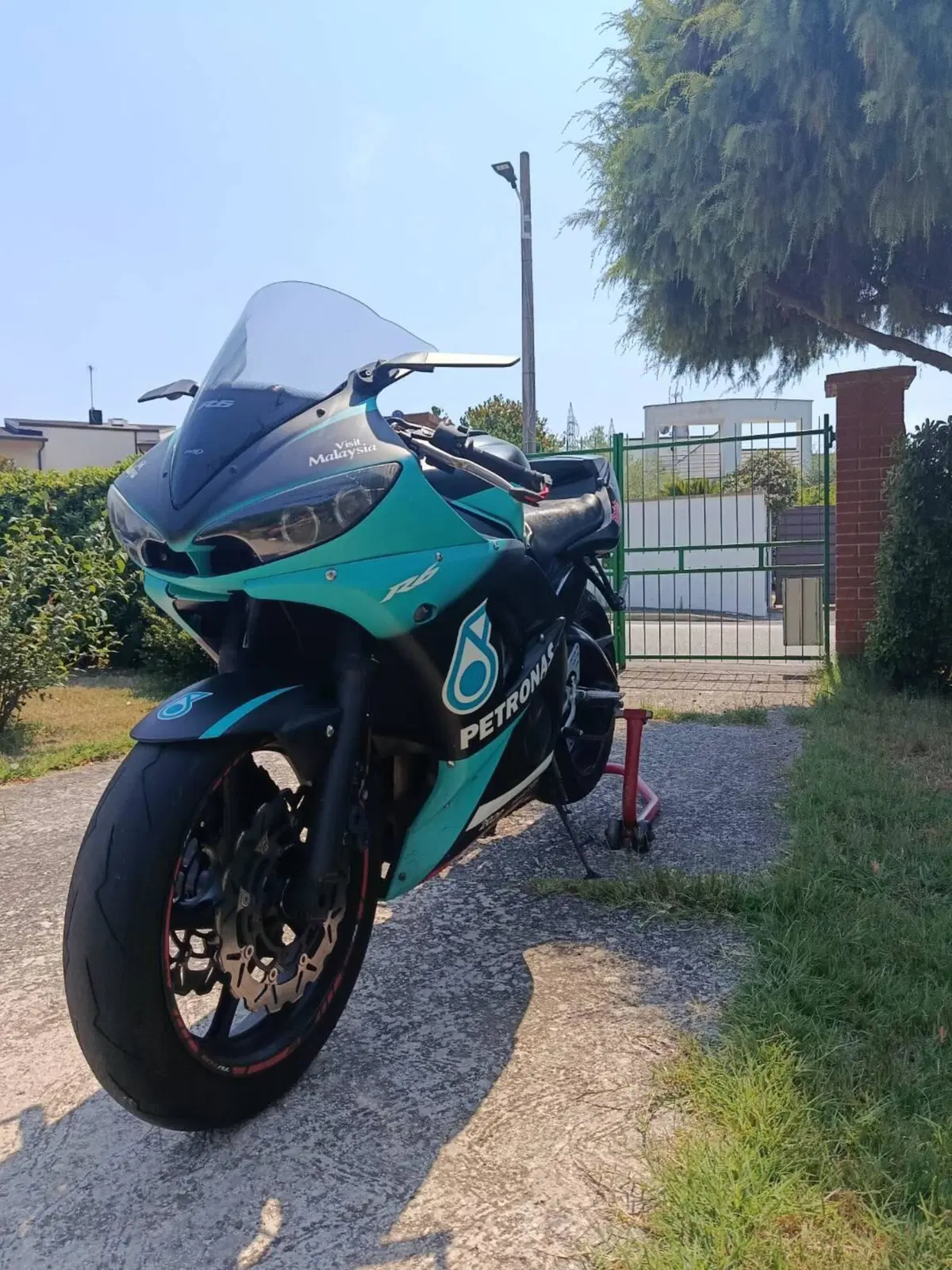 Yamaha YZF R6 (2003 - 04) (3)