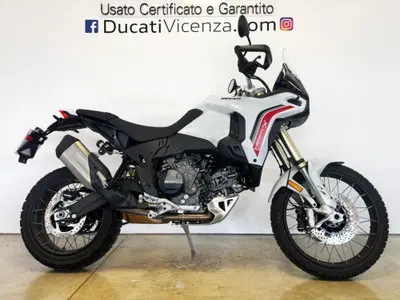 Ducati DesertX (2026) usata