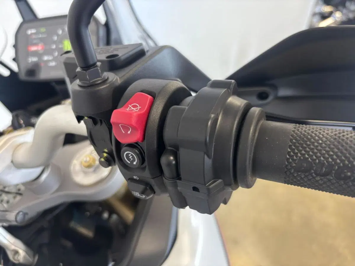 Ducati DesertX (2026) (11)