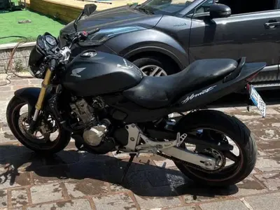 Honda Hornet 600 (2007 - 10) usata