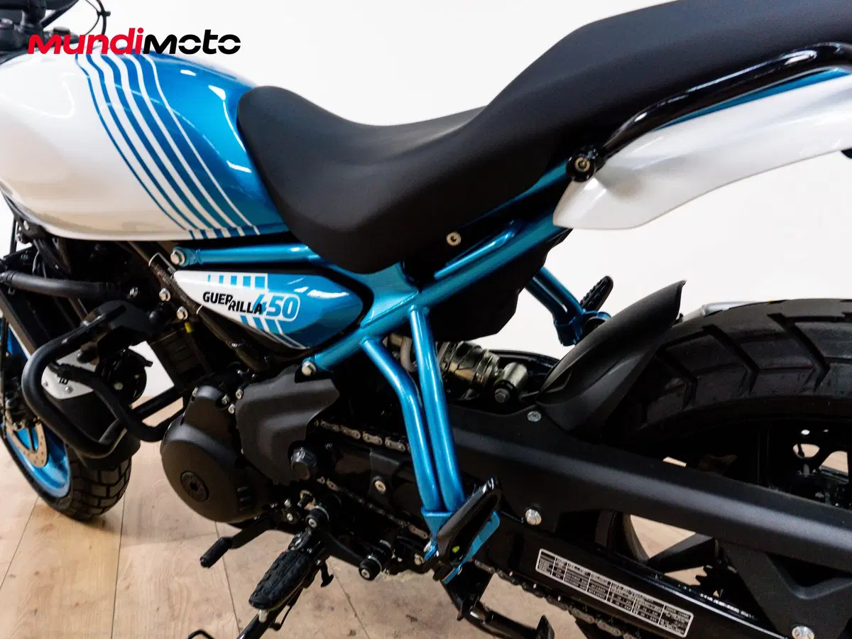 Royal Enfield Guerrilla 450 (2024 - 26) (10)