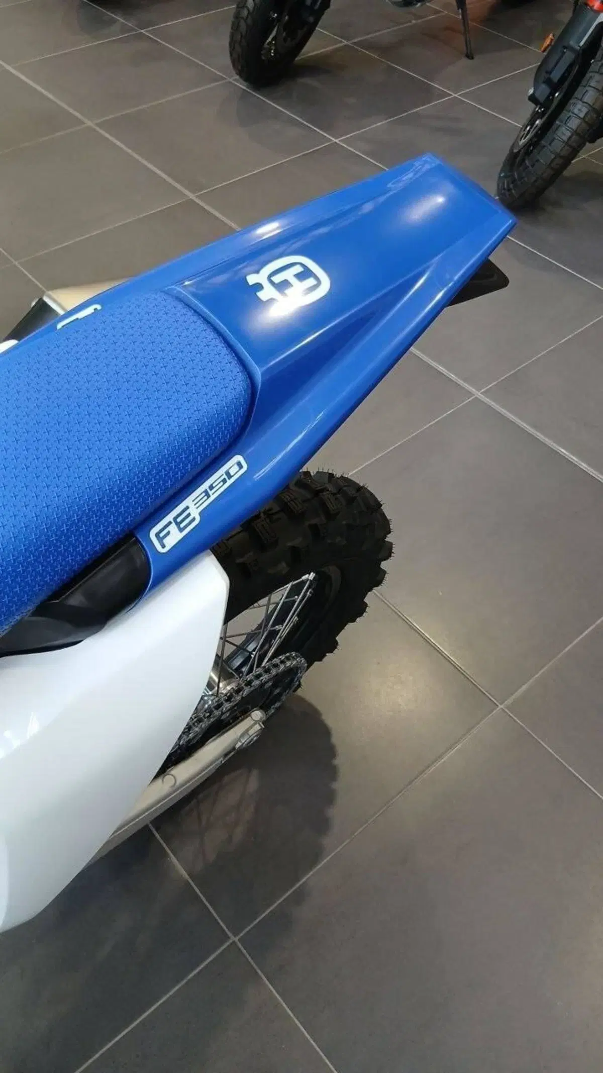 Husqvarna FE 350 (2027) (2)