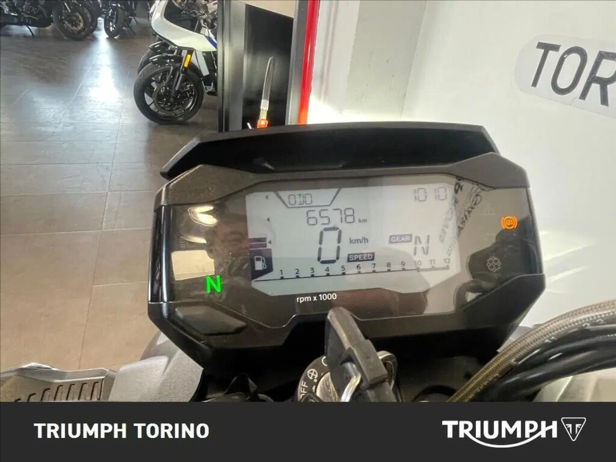 Bmw G 310 R (2021 - 25) (6)