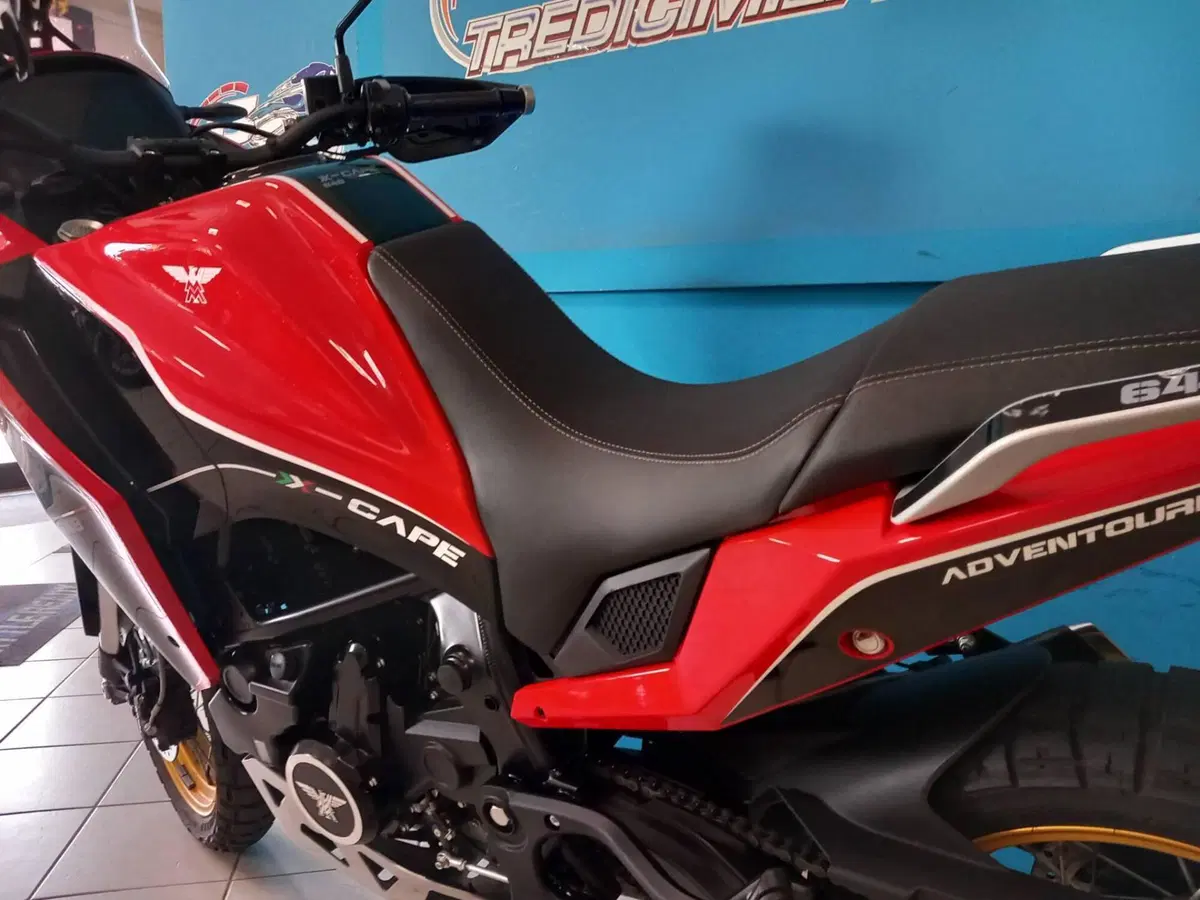 Moto Morini X-Cape 650 Gold Wheels Edition (2022 - 26) (11)