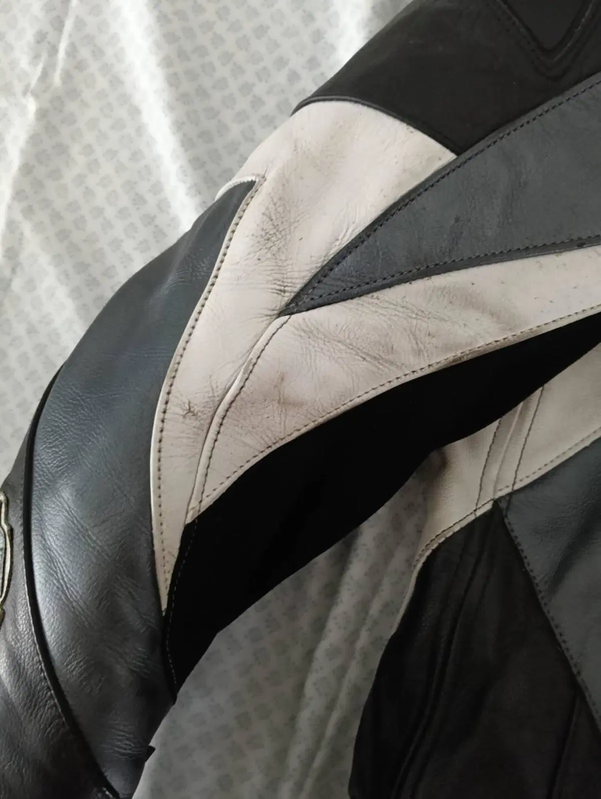 Giacca Moto in Pelle BERING - Taglia M - Ottime Co (4)