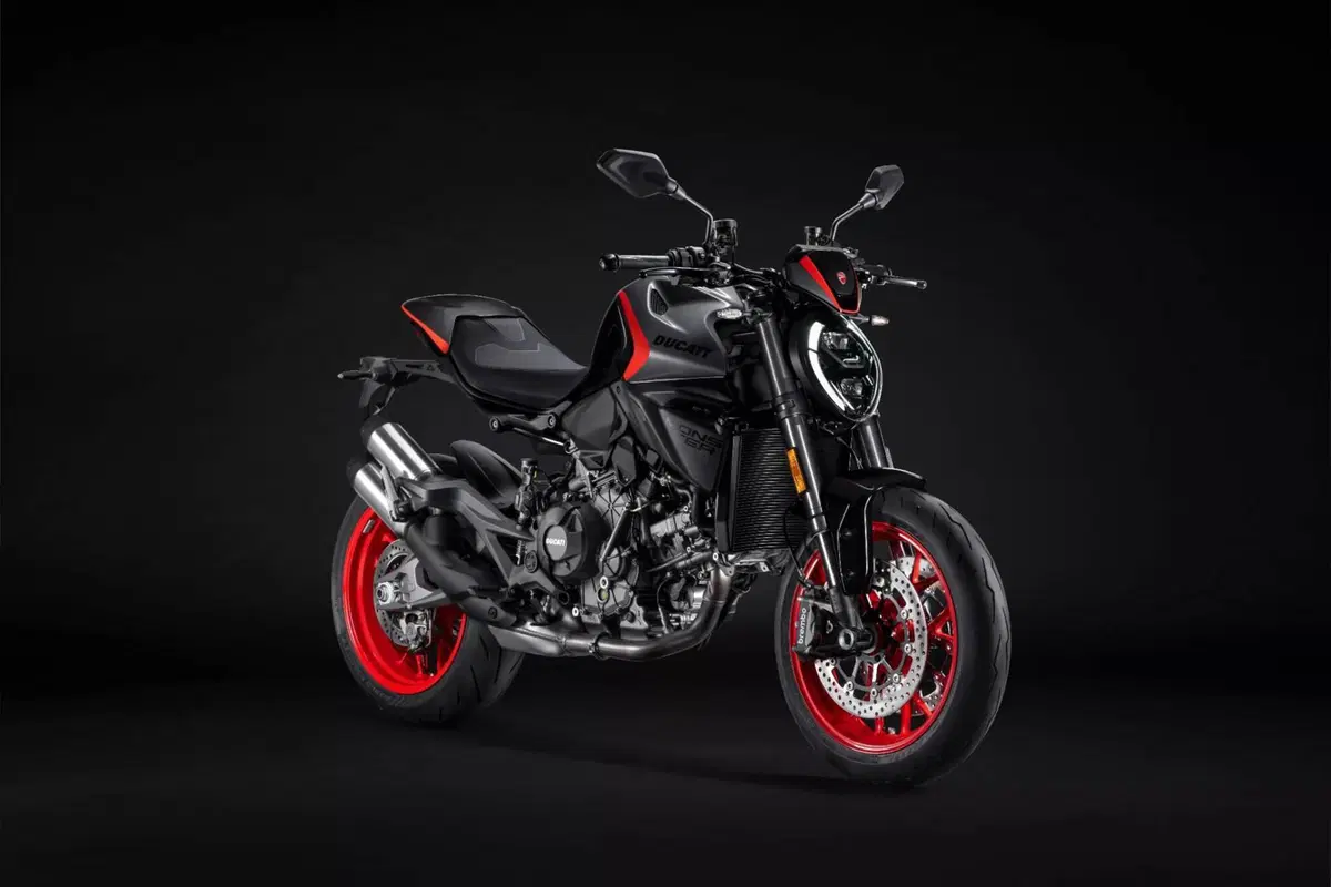 Ducati Monster 890 + (2026) (2)