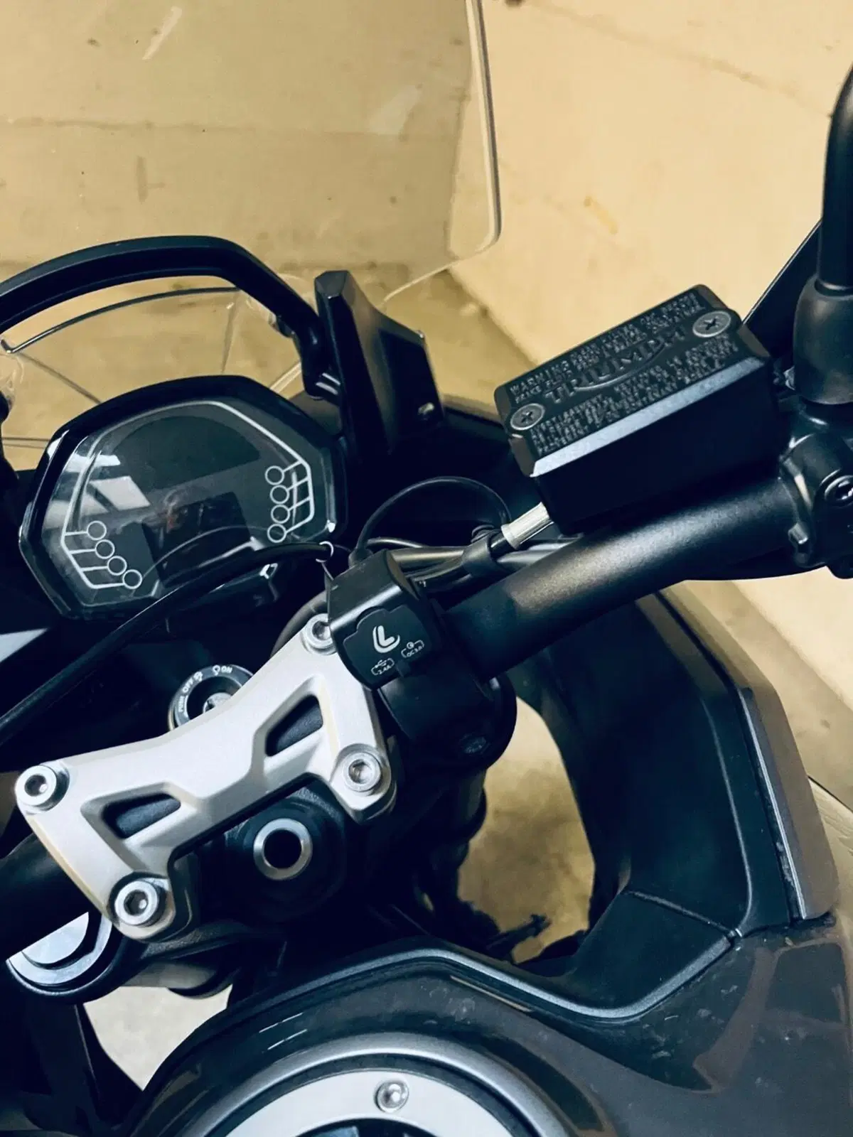 Triumph Tiger Sport 660 (2022 - 24) (3)