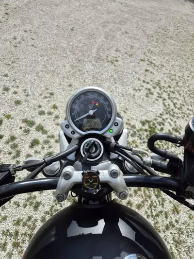 Triumph Street Twin 900 (2017 - 18) usata
