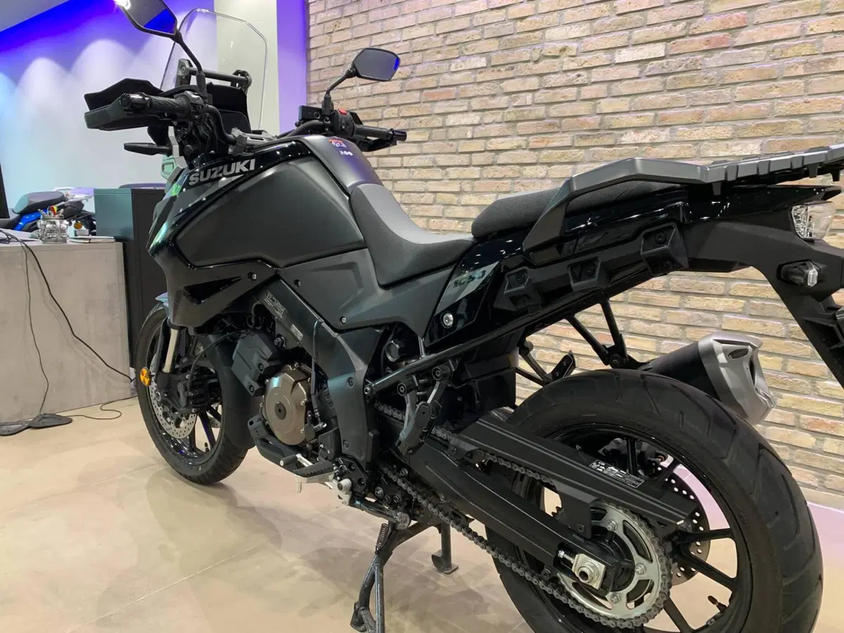Suzuki V-Strom 1050SE (2025 - 26)