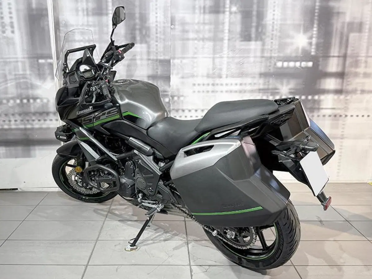 Kawasaki Versys 650 (2017 - 20) (2)