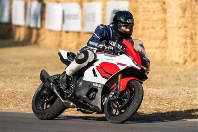 Yamaha al Goodwood Festival of Speed: il patrimonio delle corse sfila tra icone GP e modelli moderni