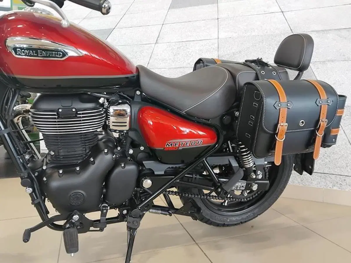 Royal Enfield Meteor 350 (2021 - 26) (4)