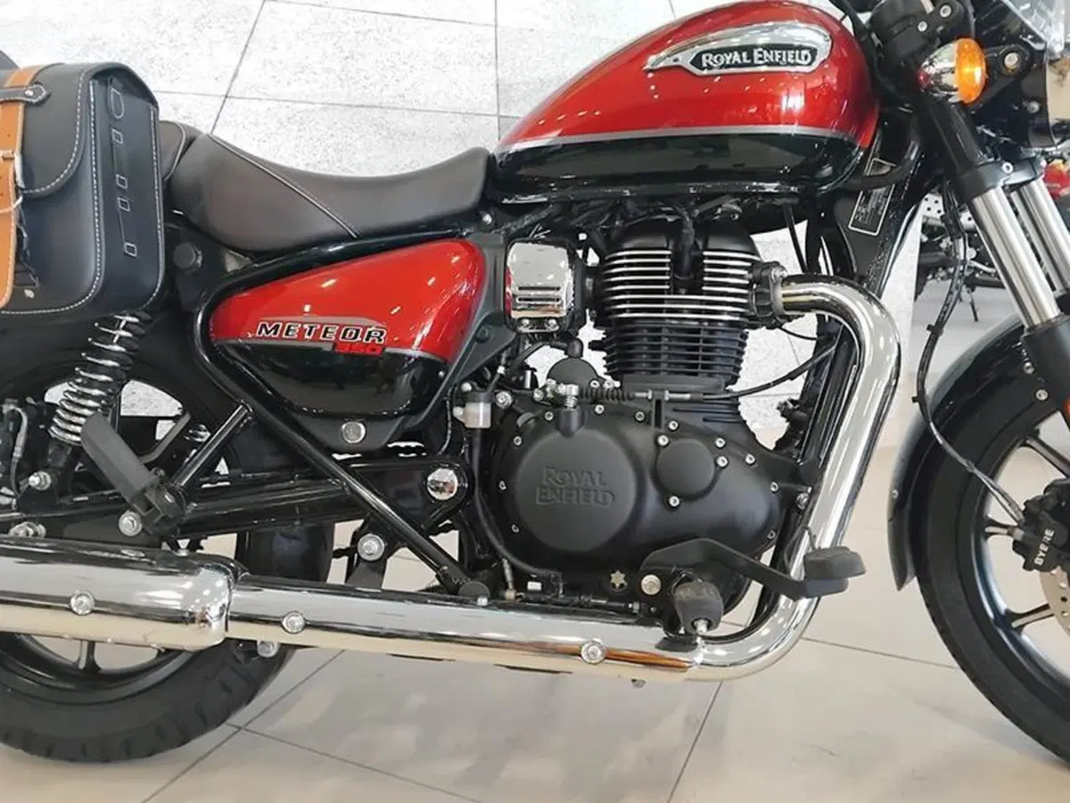 Royal Enfield Meteor 350 (2021 - 26) (7)