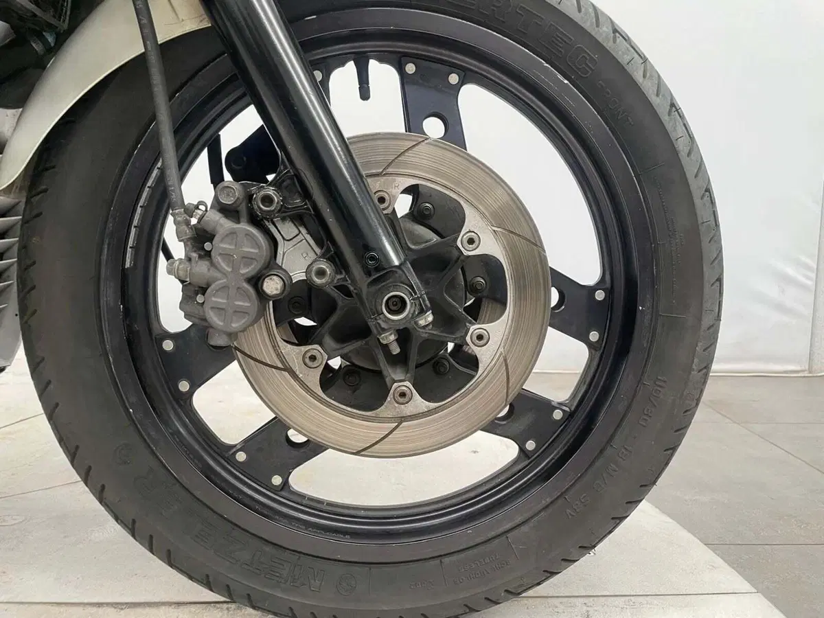 Honda VF 1000 F2 (1985 - 87) (21)
