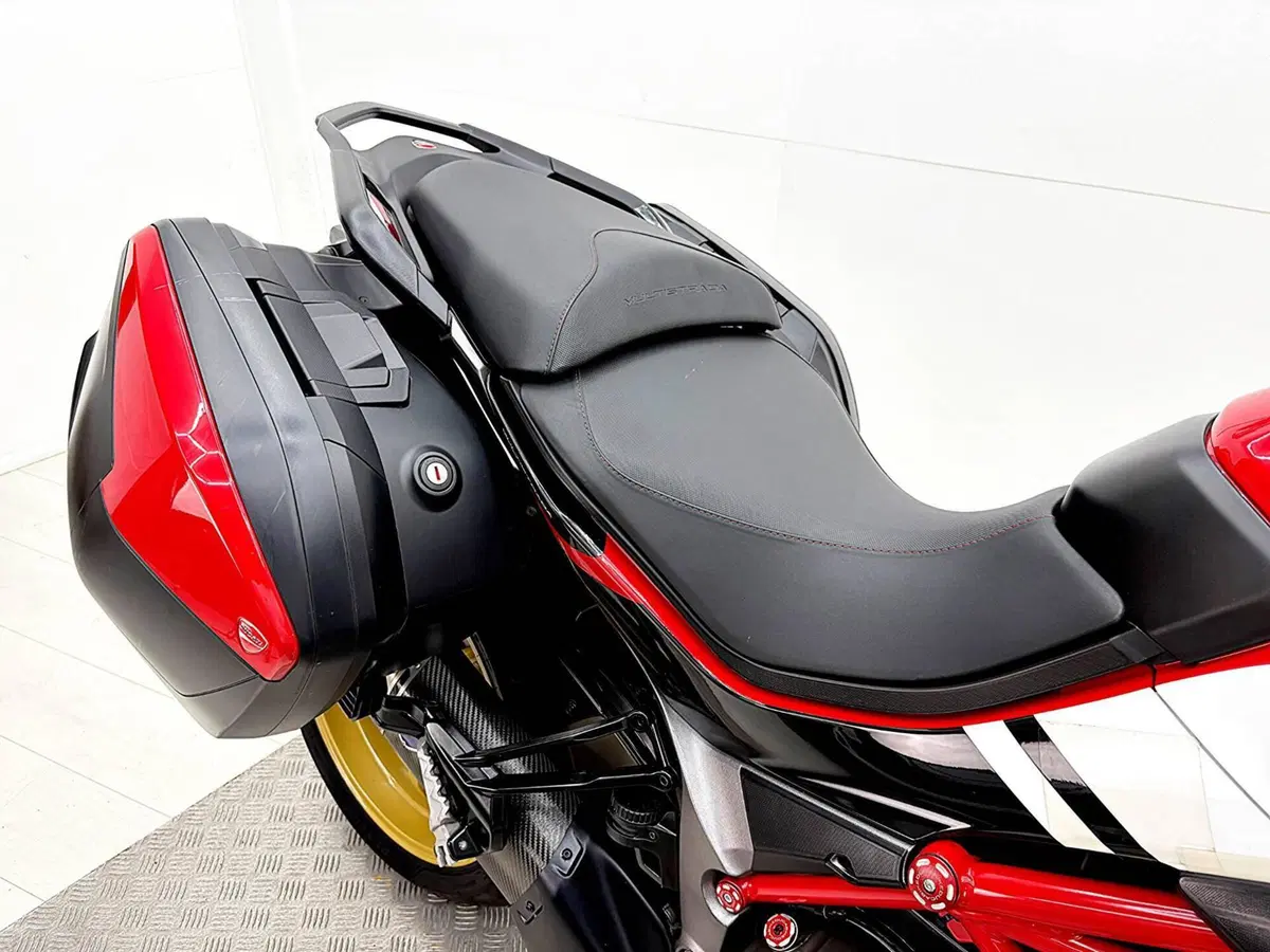 Ducati Multistrada 1200 S Pikes Peak (2016 - 17) (20)