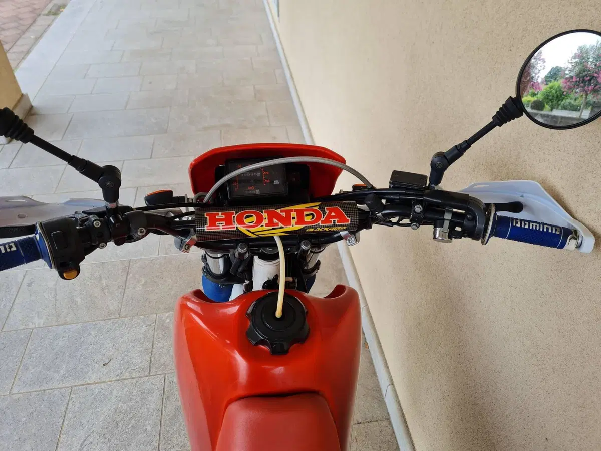 Honda XR 600 R (4)