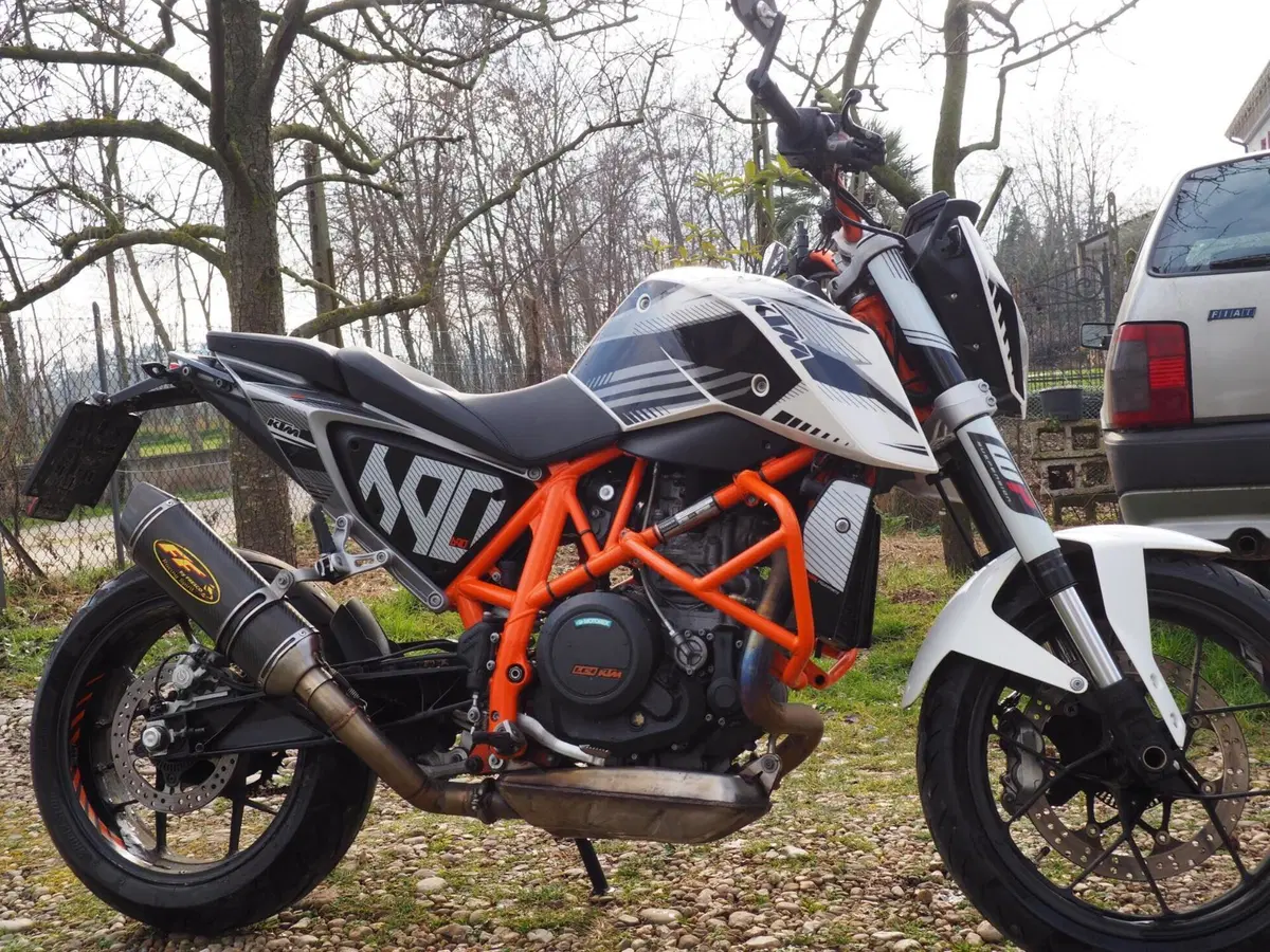 KTM 690 Duke (2012 - 16) (2)