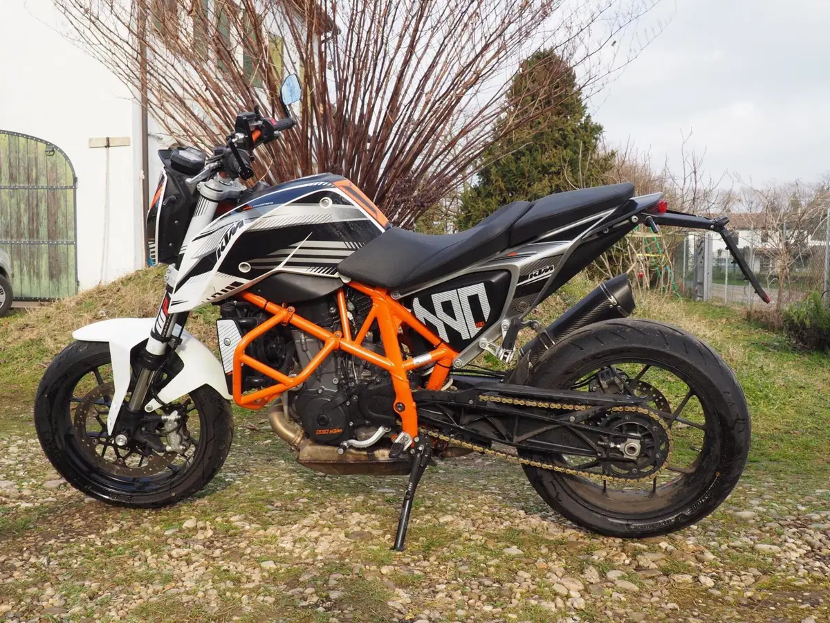KTM 690 Duke (2012 - 16) (3)