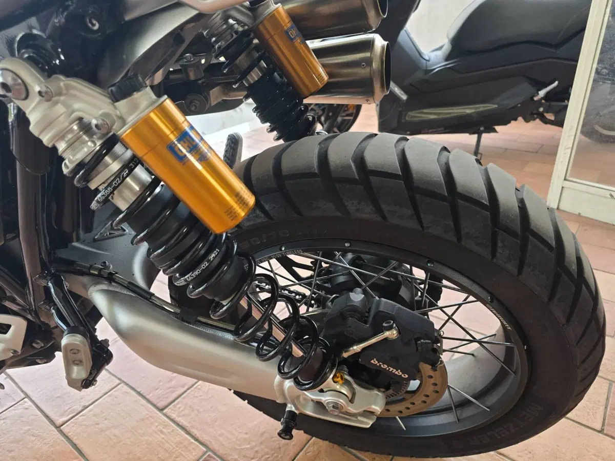 Triumph Scrambler 1200 XC (2021 - 23) (12)