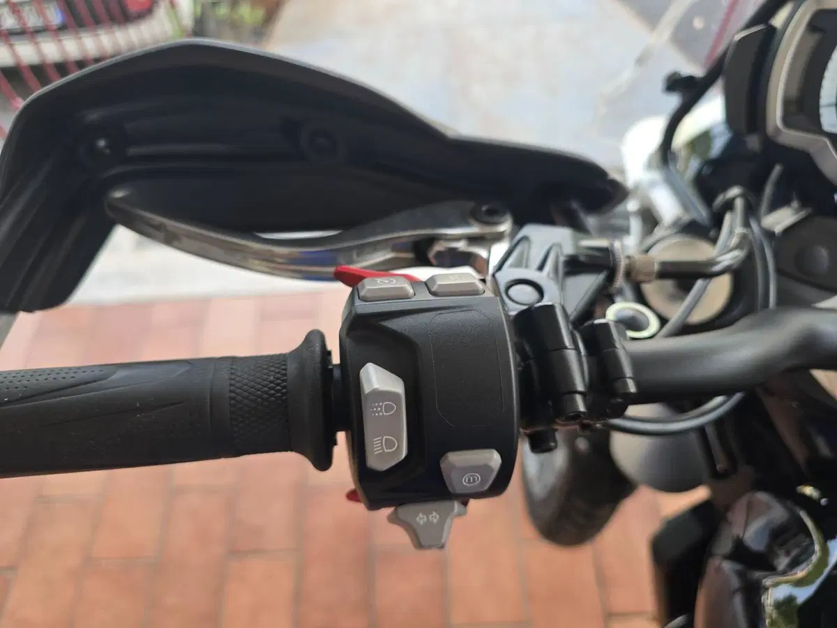 Triumph Scrambler 1200 XC (2021 - 23) (11)