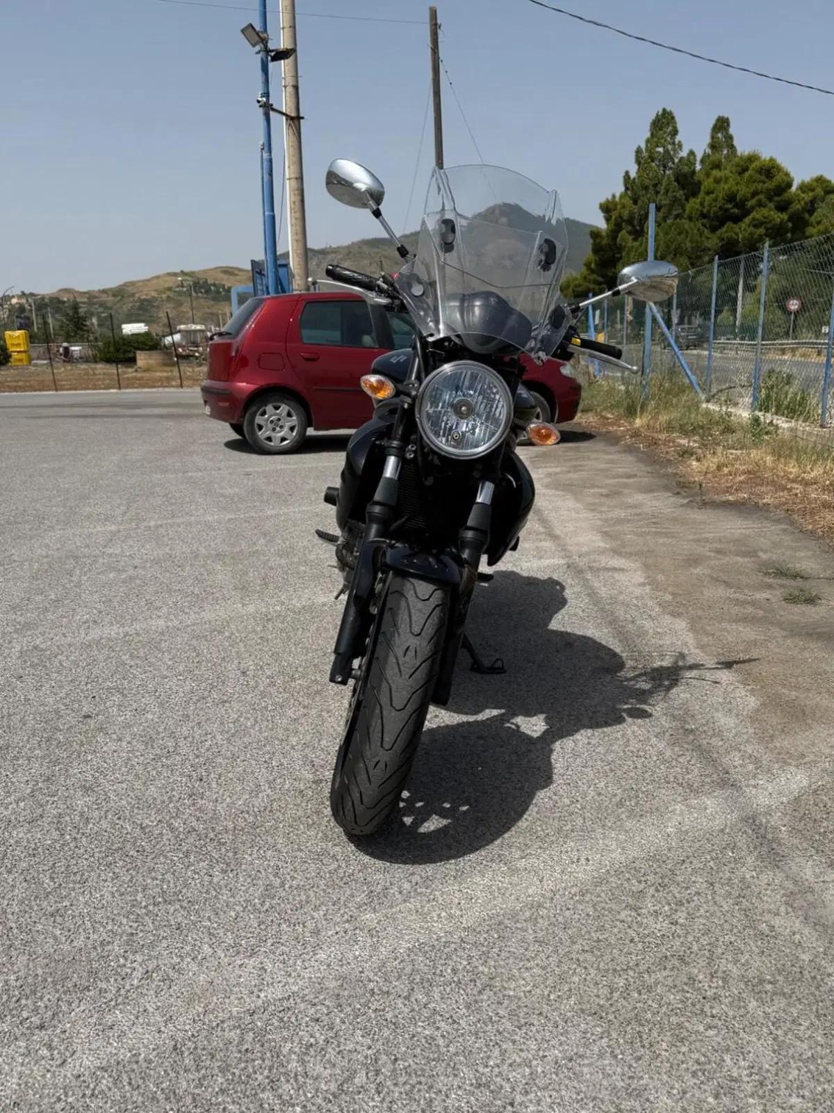 Suzuki Gladius 650 SFV (2009 - 15) (7)