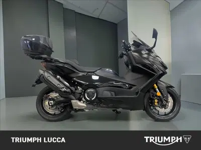 Yamaha T-Max 560 Tech Max (2022 - 24) usata