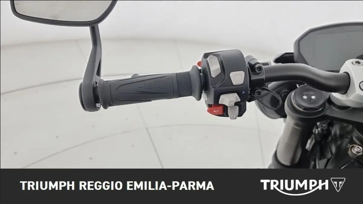 Triumph Street Triple 765 RS (2023 - 26) (11)