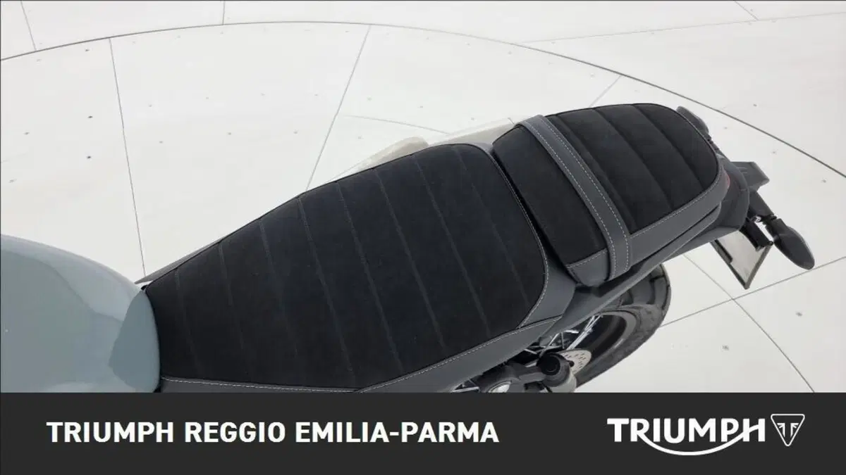Triumph Scrambler 900 (2026) (13)