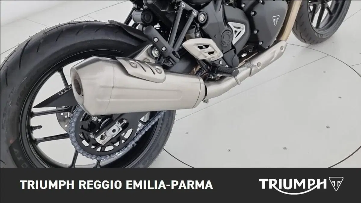 Triumph Thruxton 400 (2026) (17)