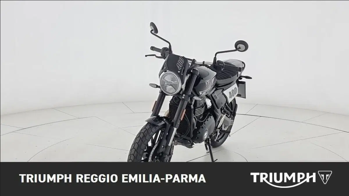 Triumph Tracker 400 (2026) (6)