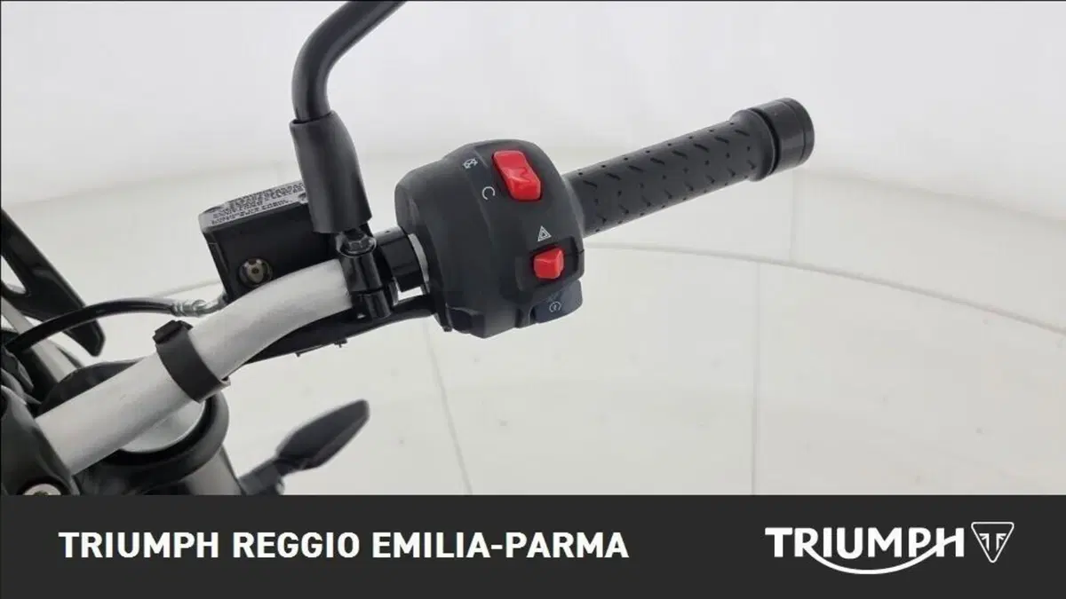 Triumph Tracker 400 (2026) (10)