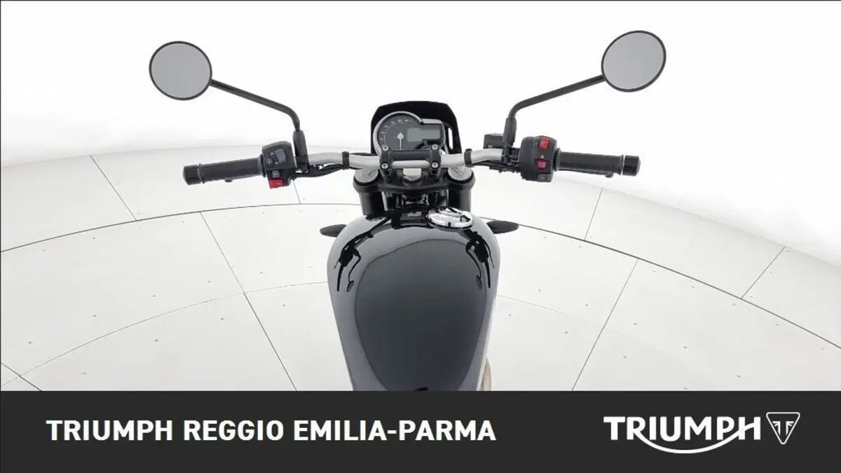 Triumph Tracker 400 (2026) (15)