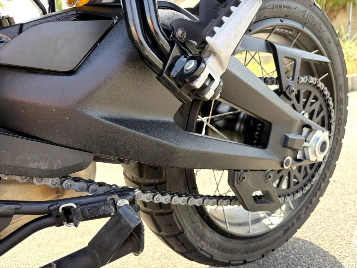 Ducati DesertX (2022 - 25) (15)