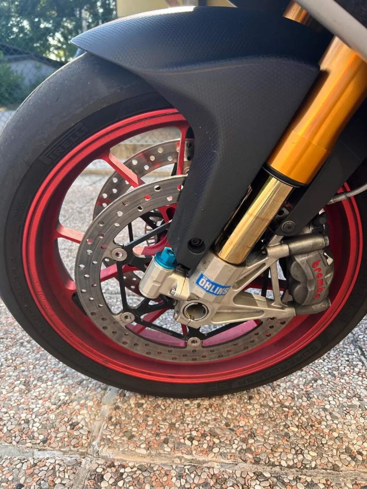 Aprilia RSV4 RF ABS (2015 - 17) (7)