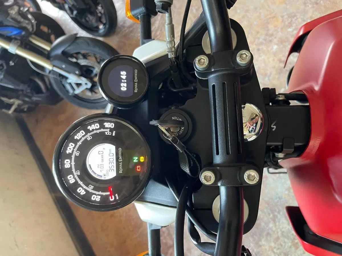 Royal Enfield Himalayan 411 (2021 - 24) (18)