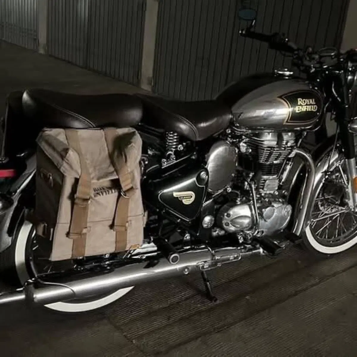 Royal Enfield Classic 500 EFI - Chrome (2017 - 20) (2)