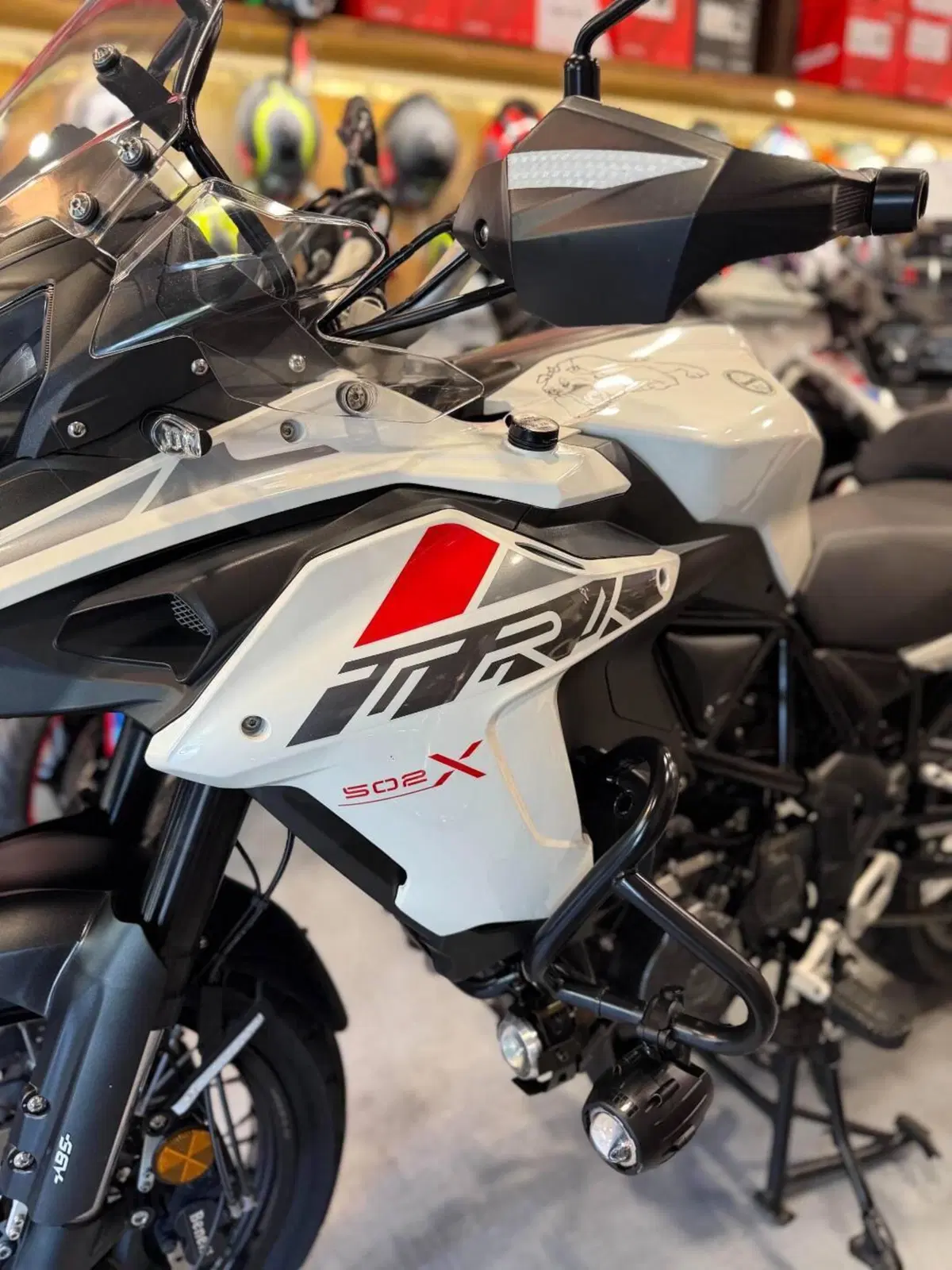 Benelli TRK 502X (2018 - 20) (8)