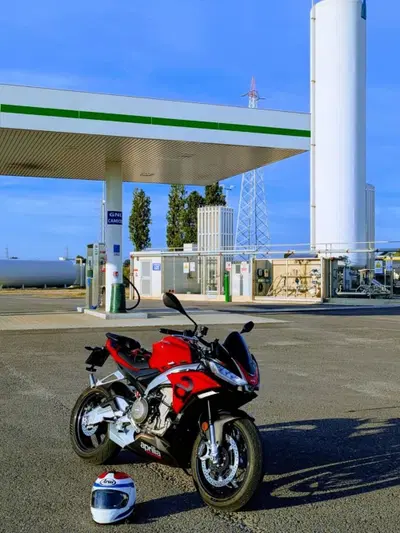 Aprilia Tuono 660 (2021 - 25) usata