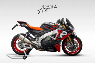 Aprilia Tuono V4 Factory (2021 - 24) usata