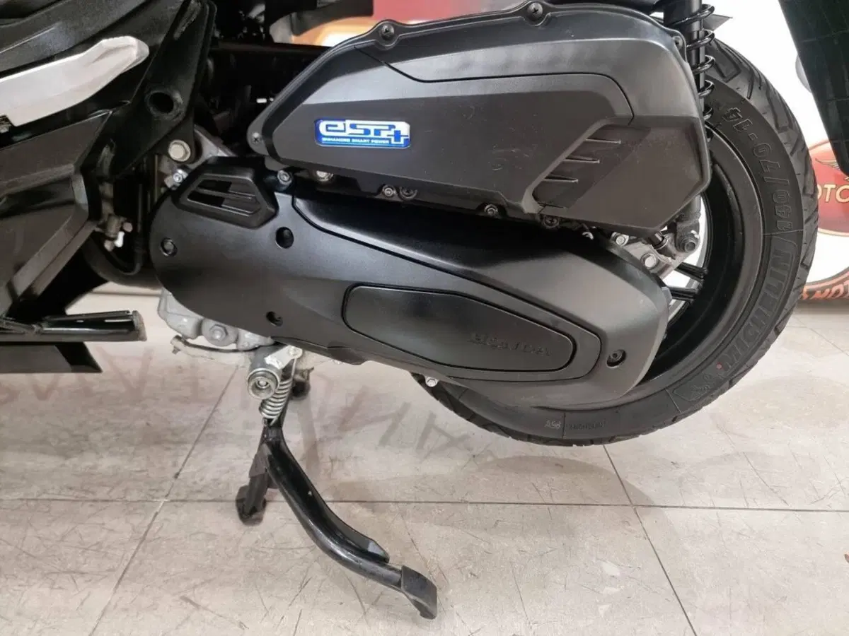 Honda Forza 125 (2023 - 24) (6)