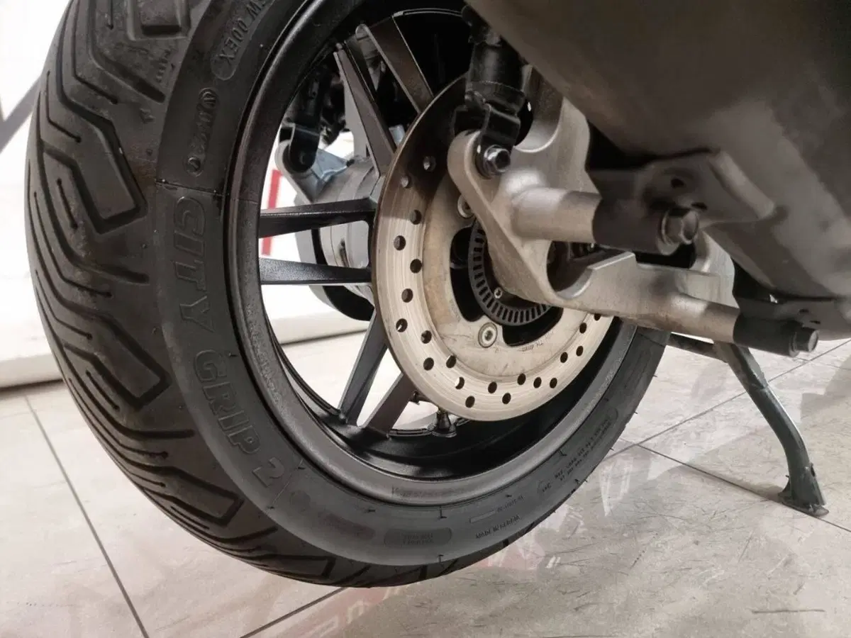 Honda Forza 125 (2023 - 24) (7)