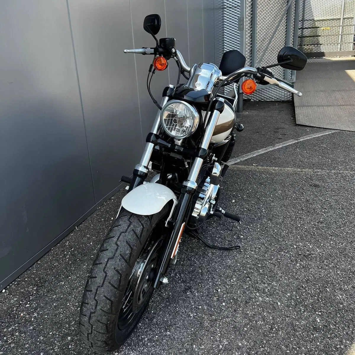 Harley-Davidson 1200 Custom CA (2013 - 17) - XL 1200CA (21)