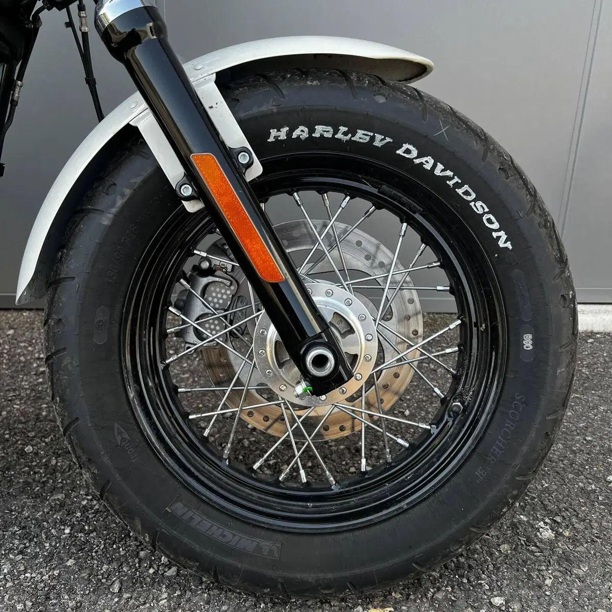 Harley-Davidson 1200 Custom CA (2013 - 17) - XL 1200CA (14)