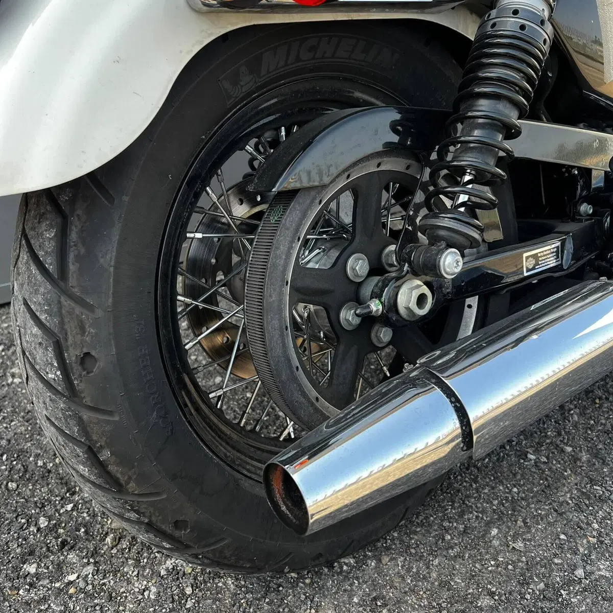 Harley-Davidson 1200 Custom CA (2013 - 17) - XL 1200CA (15)