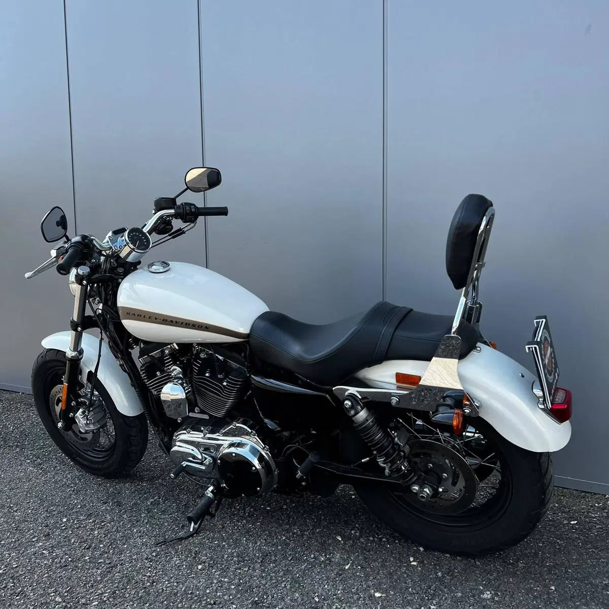 Harley-Davidson 1200 Custom CA (2013 - 17) - XL 1200CA (20)