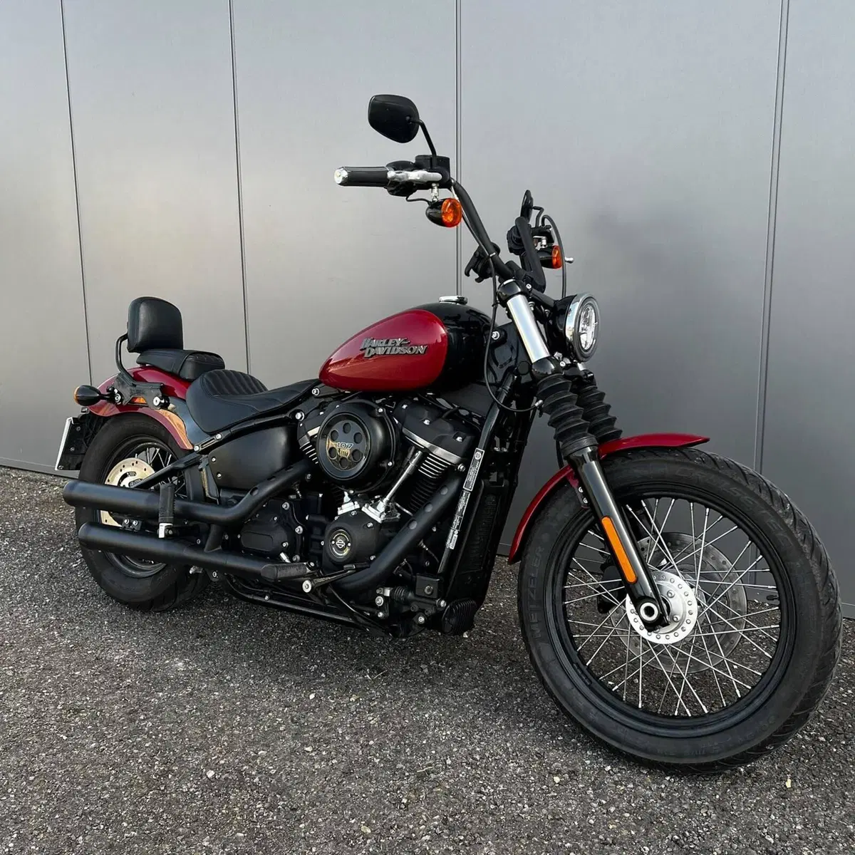 Harley-Davidson 107 Street Bob (2018 - 20) - FXBB (2)