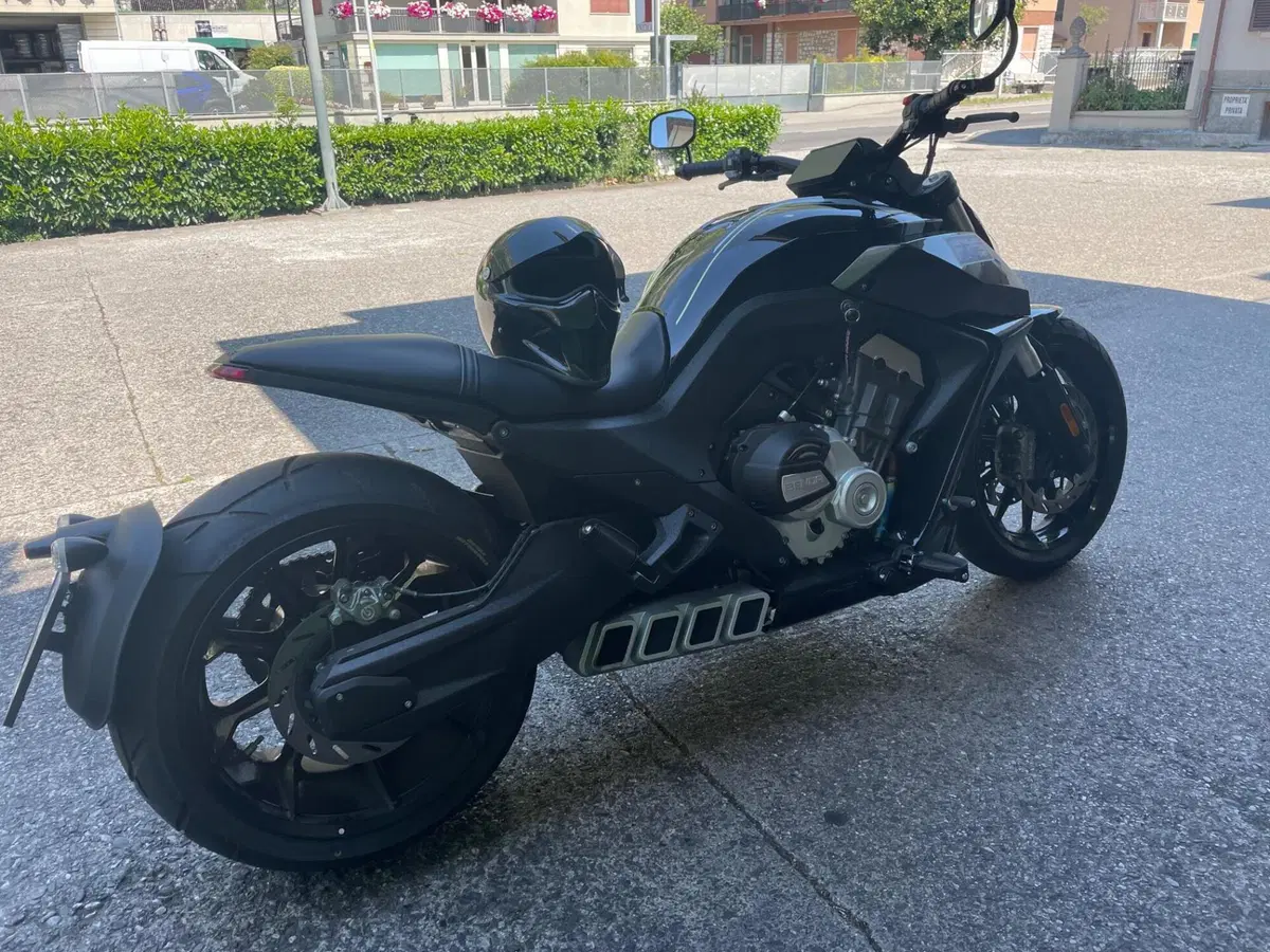 Benda Motorcycles LFC 700 (2024 - 26) (8)